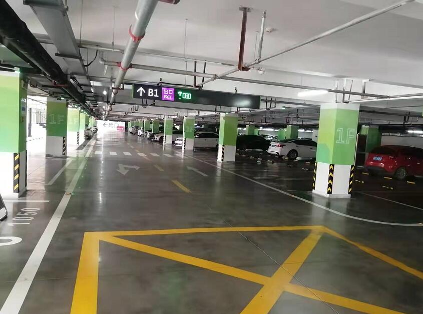 以下是地坪施工和维护的要点